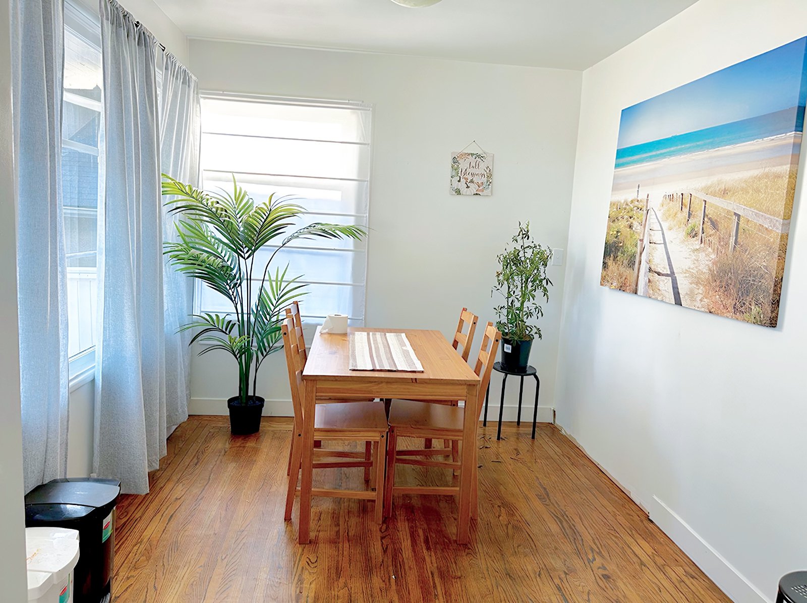 Room in House for Rent - 155 W St James Rd, North Vancouver District, BC 4